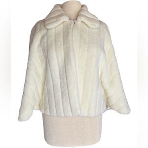 Ivory Faux Fur Bolero Jacket Cape - NWT -Stylish Addition to Your Wardrobe